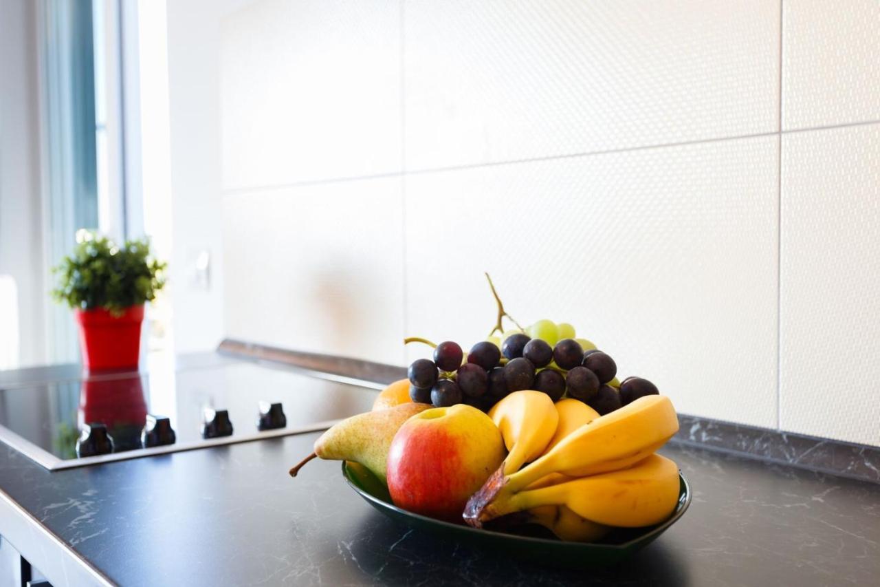 Apartments Adria Малинска Екстериор снимка